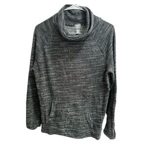 Gapfit Long Sleeve Pullover, Size Medium, Kangaroo Pocket‎